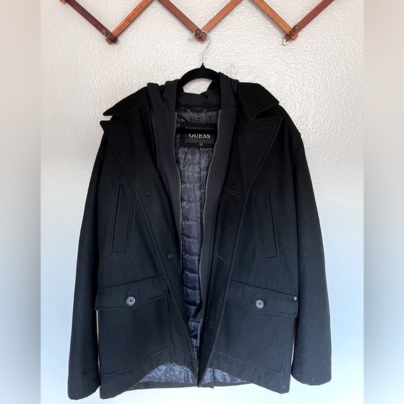 Guess - Picture 1 of 2